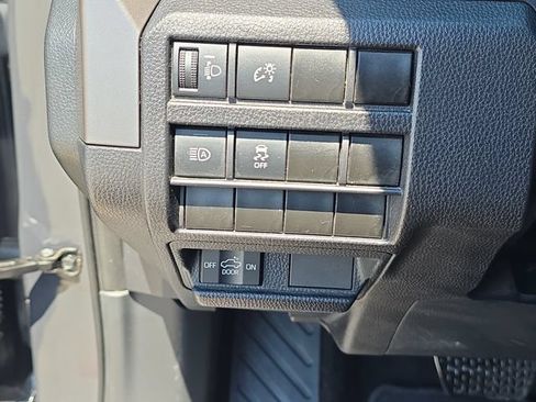 Used 2024 Toyota Tacoma TRD Off-Road AWD/4WD image 26