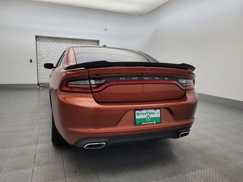 Used 2021 Dodge Charger SXT image 6