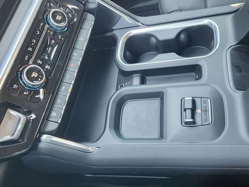 New 2026 GMC Sierra 2500 Denali w/ Denali Reserve Package image 23