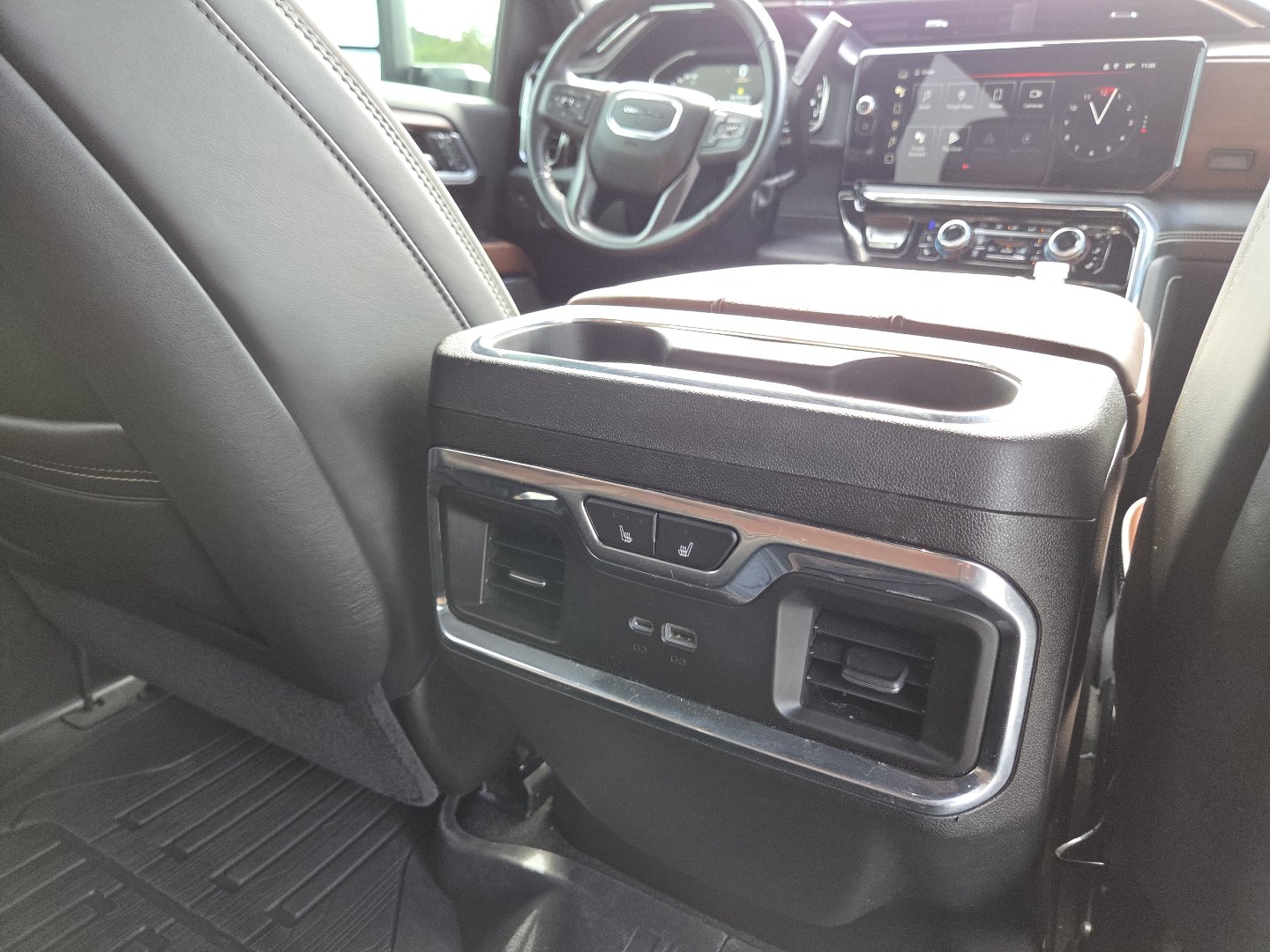 Used 2025 GMC Sierra 3500 Denali Ultimate AWD/4WD image 29