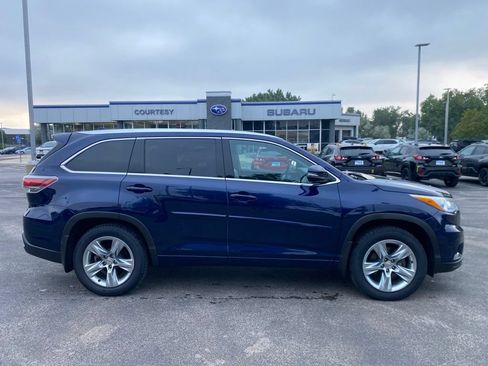 Used 2015 Toyota Highlander Limited Platinum AWD/4WD image 1