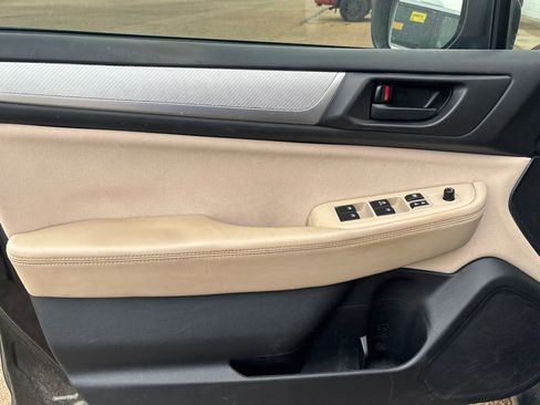 Used 2018 Subaru Outback 2.5i image 5