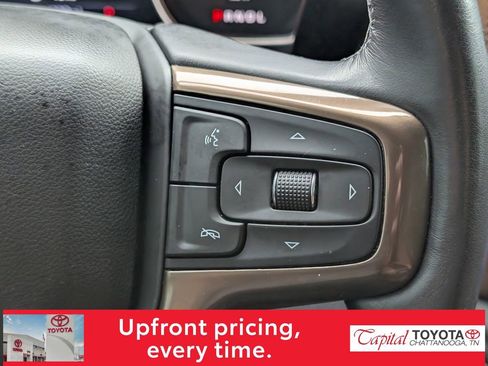 Used 2022 Chevrolet Silverado 1500 High Country w/ Technology Package AWD/4WD image 15