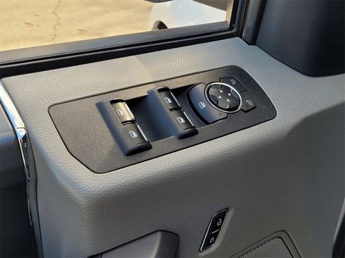 Used 2020 Ford F150 XLT w/ Equipment Group 301A Mid image 16