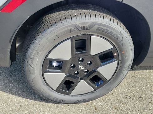 New 2026 Hyundai Santa Fe SE image 23