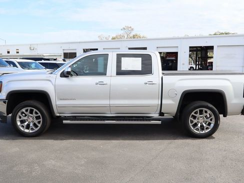 Used 2018 GMC Sierra 1500 SLT w/ SLT Premium Package image 5