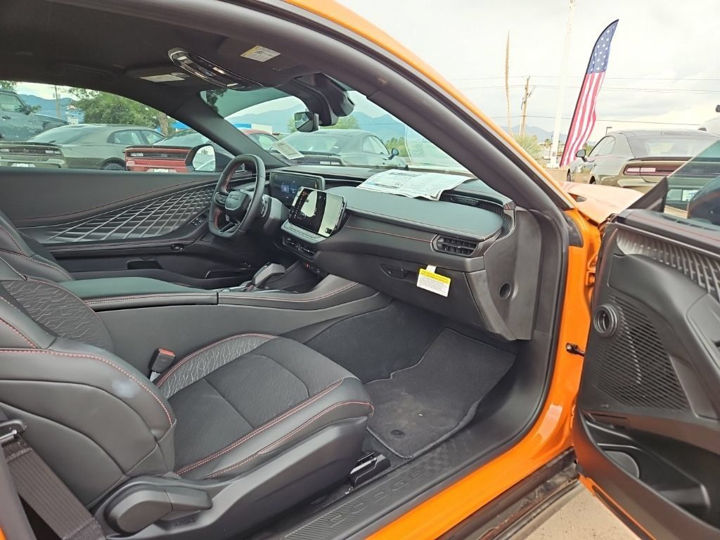 New 2026 Dodge Charger Scat Pack w/ Blacktop Package AWD/4WD image 19