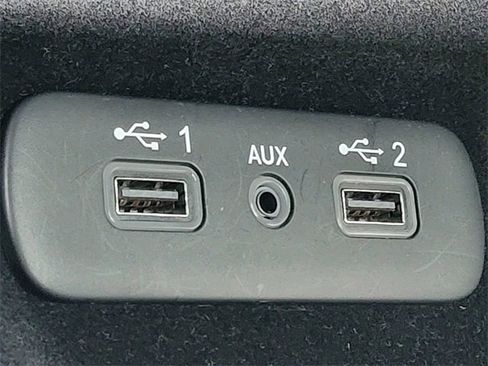 Certified 2022 Dodge Challenger R/T w/ Blacktop Package image 8