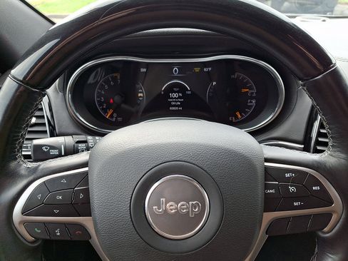 Used 2020 Jeep Grand Cherokee Overland image 20