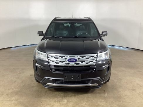 Used 2019 Ford Explorer XLT w/ Equipment Group 202A AWD/4WD image 2