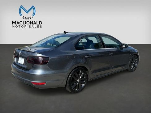 Used 2013 Volkswagen Jetta GLI Autobahn image 7