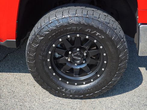 Used 2015 Chevrolet Silverado 1500 LT w/ All Star Edition AWD/4WD image 9