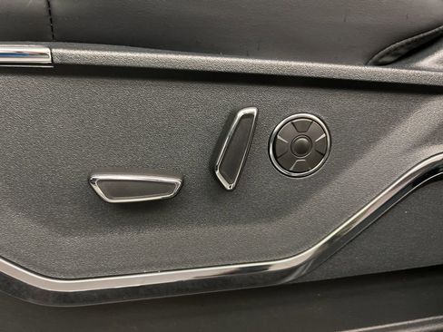 New 2025 Ford F150 Platinum w/ Equipment Group 702A High image 30