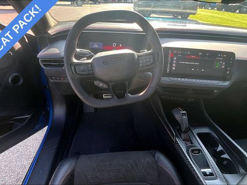 Used 2026 Dodge Charger Scat Pack AWD/4WD image 5