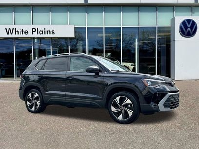 Used 2025 Volkswagen Taos SE