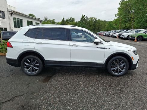 Certified 2022 Volkswagen Tiguan SE AWD/4WD image 6