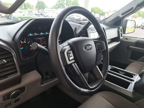 Used 2019 Ford F150 XLT w/ Equipment Group 302A Luxury AWD/4WD image 7