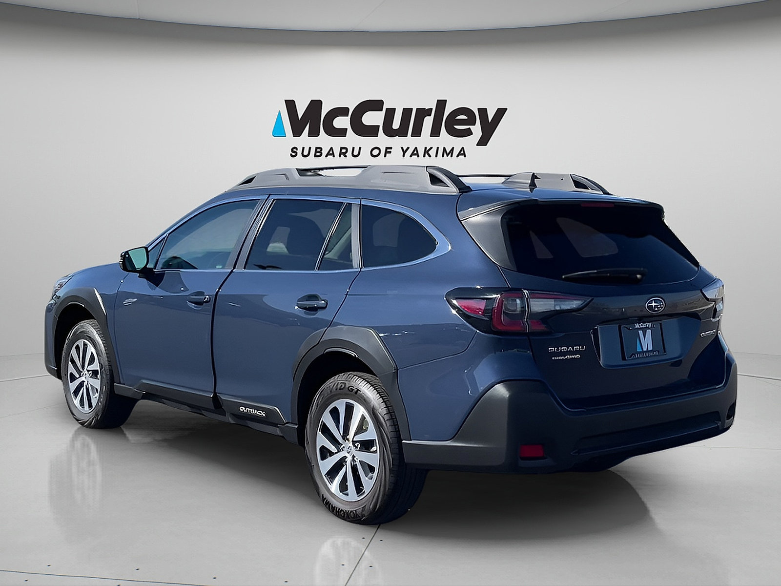 Certified 2024 Subaru Outback Premium w/ Popular Package #1 AWD/4WD image 7