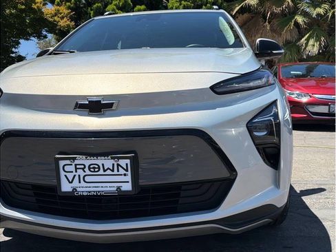 Used 2023 Chevrolet Bolt EUV LT w/ Driver Confidence Package FWD image 26
