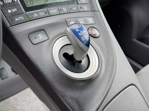 Used 2010 Toyota Prius FWD image 25