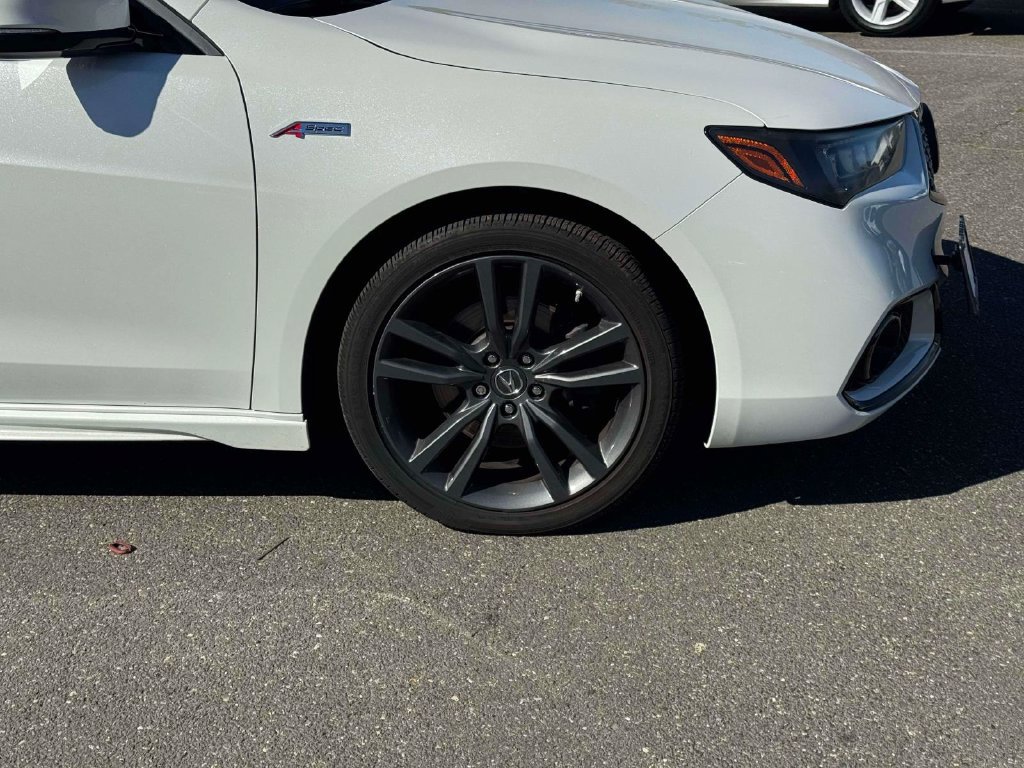Used 2020 Acura TLX w/ A-SPEC Package FWD image 9