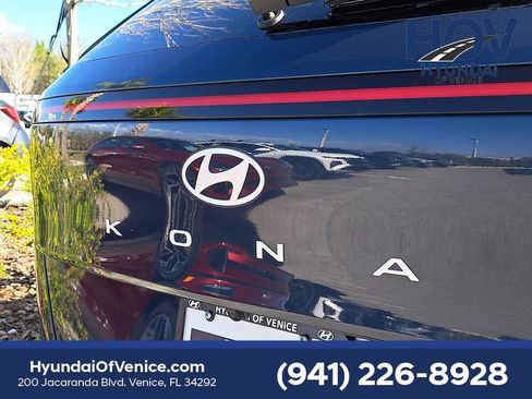 Certified 2024 Hyundai Kona SEL w/ Convenience Package image 17