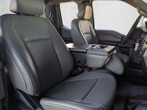 Used 2022 Ford F250 XL w/ Power Equipment Group image 19