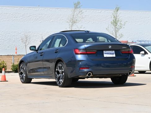 Certified 2025 BMW 330i Sedan image 6