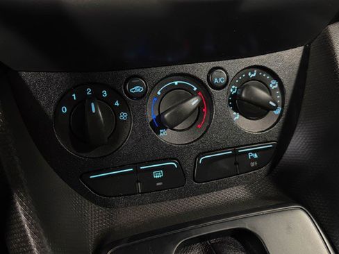 Used 2018 Ford Transit Connect XL image 27