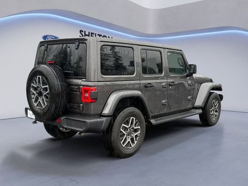 New 2026 Jeep Wrangler Sahara image 5