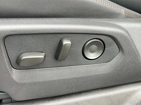 New 2026 GMC Sierra 2500 AT4 w/ AT4 Premium Plus Package image 12