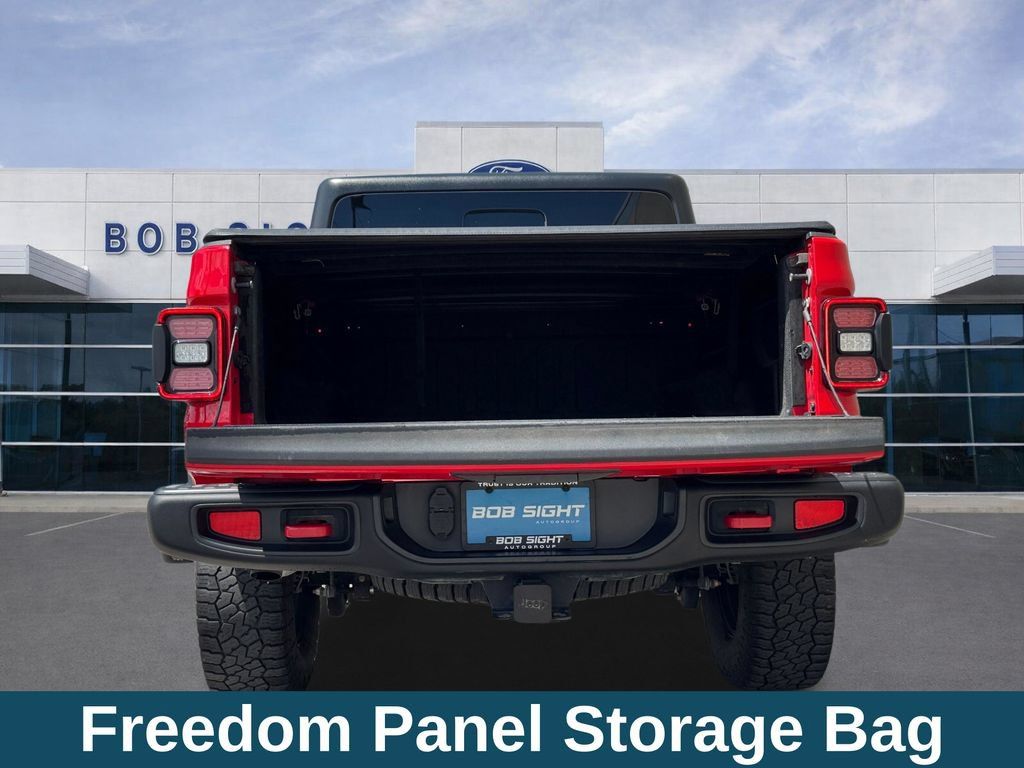 Used 2021 Jeep Gladiator Rubicon AWD/4WD image 35