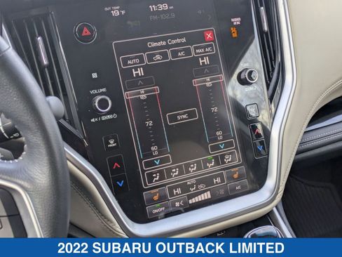 Used 2022 Subaru Outback Limited image 25