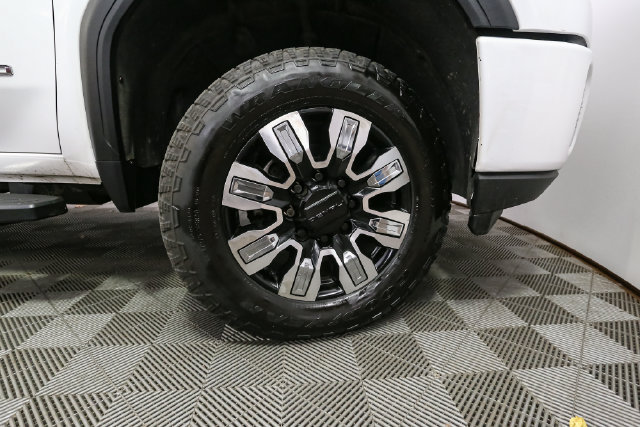 Used 2023 GMC Sierra 3500 Denali w/ Denali Ultimate Package AWD/4WD image 14