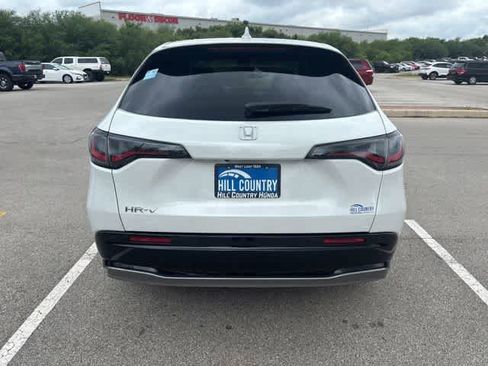 Used 2026 Honda HR-V EX-L image 4