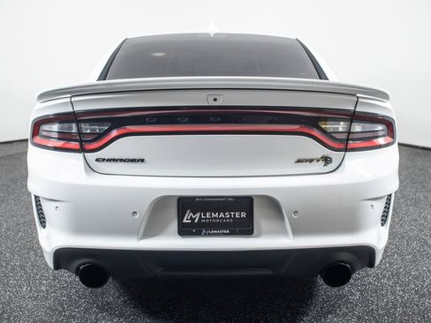 Used 2021 Dodge Charger SRT Hellcat RWD image 8