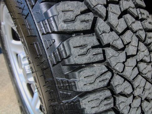 Used 2016 Chevrolet Silverado 1500 W/T w/ Trailering Package image 6