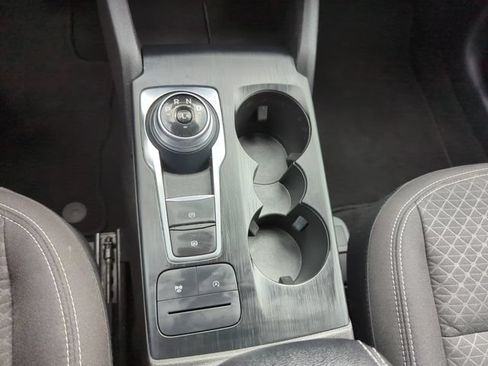 Certified 2024 Ford Escape Active AWD/4WD image 45