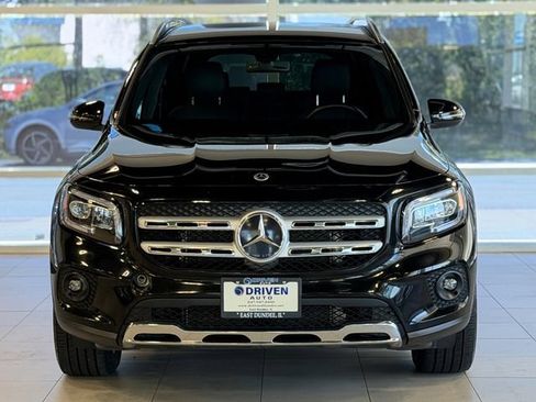 Used 2023 Mercedes-Benz GLB 250 4MATIC image 2