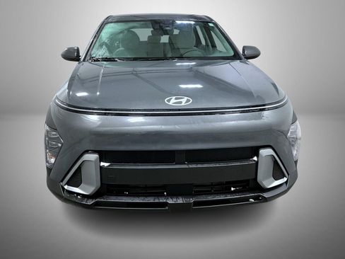 Certified 2026 Hyundai Kona SE image 2