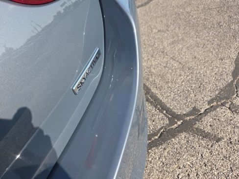 Used 2024 MAZDA MAZDA3 s AWD/4WD image 11