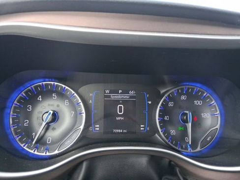 Used 2023 Chrysler Voyager LX FWD image 21