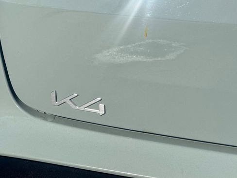 Used 2025 Kia K4 LXS image 22