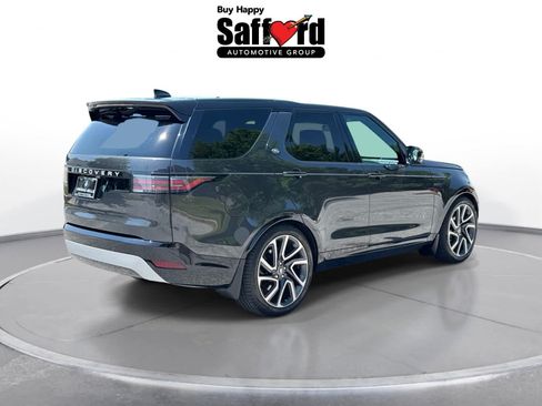 Used 2024 Land Rover Discovery Metropolitan Edition AWD/4WD image 9