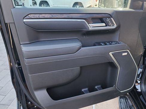 New 2026 GMC Sierra 1500 SLT w/ SLT Premium Plus Package AWD/4WD image 14