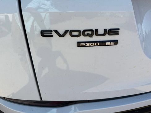 Used 2020 Land Rover Range Rover Evoque R-Dynamic SE AWD/4WD image 9