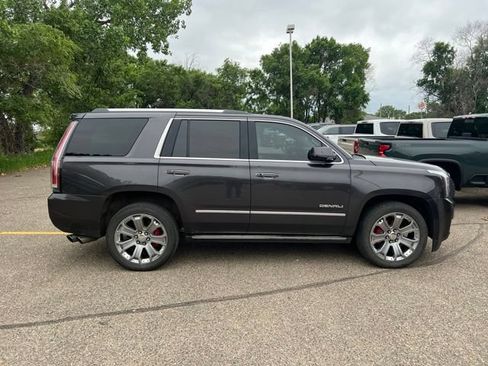 Used 2018 GMC Yukon Denali AWD/4WD image 10