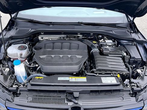Used 2025 Volkswagen Golf w/ Euro Style Package AWD/4WD image 10