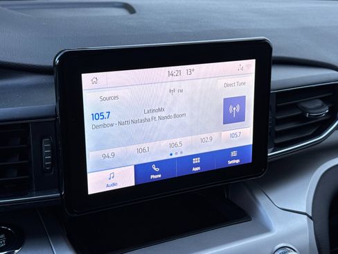 Used 2021 Ford Explorer XLT w/ Equipment Group 202A image 17