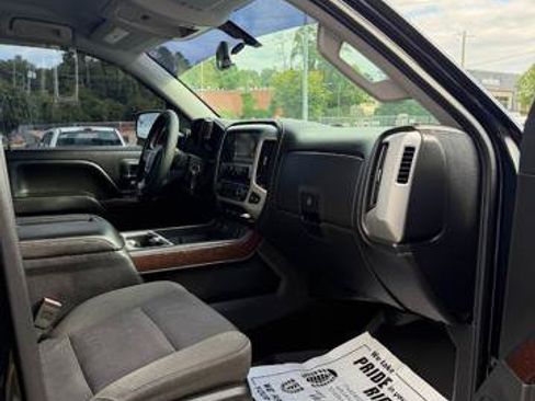 Used 2014 GMC Sierra 1500 SLE w/ Suspension Package, Off-Road AWD/4WD image 8